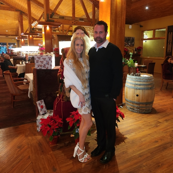 Meet your Posher, Toni - Picture 5 of 14